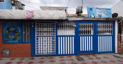 PELUQUERIA CANINA APROFAC PELUQUERIA CANINA APROFAC
